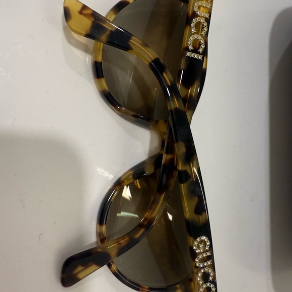 Authentic Gucci Sunglasses - Picture 5 of 6